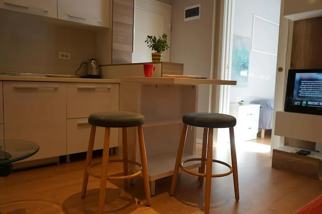 Tokaapartment Tirana 0*,  Albania